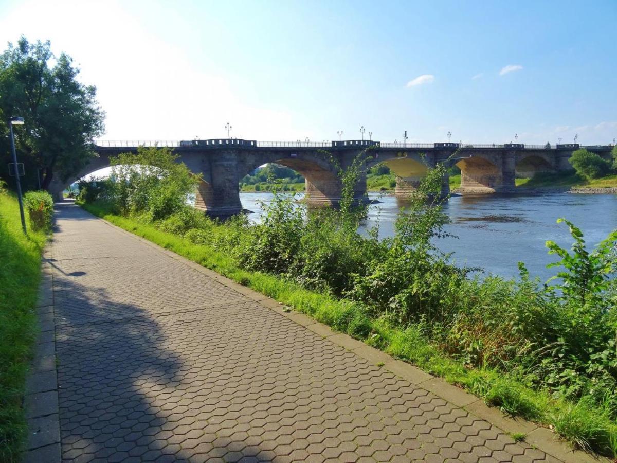 Apartment Altstadt 2 Пирна Экстерьер фото